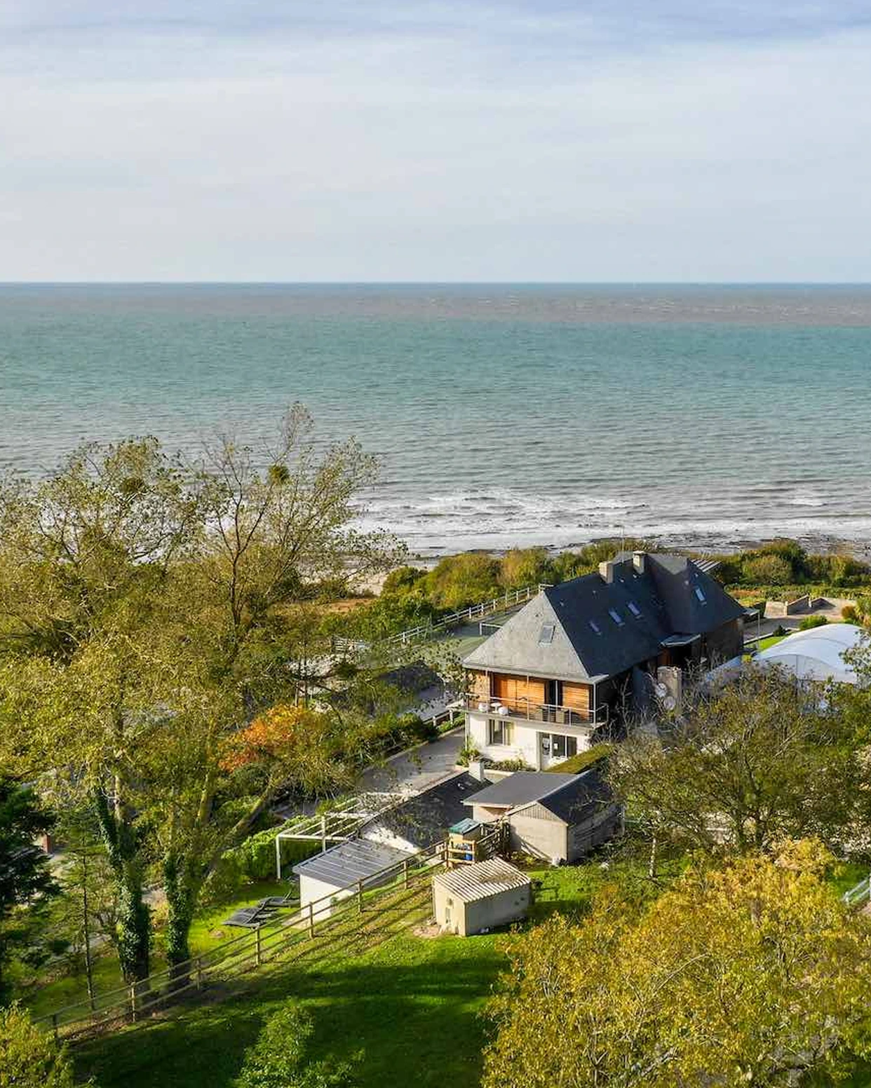 house cover picture